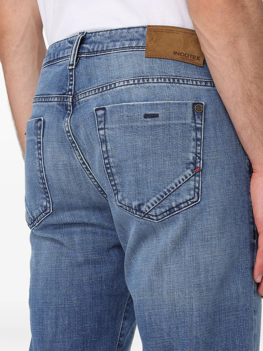 Incotex Logo-patch Jeans In Blue