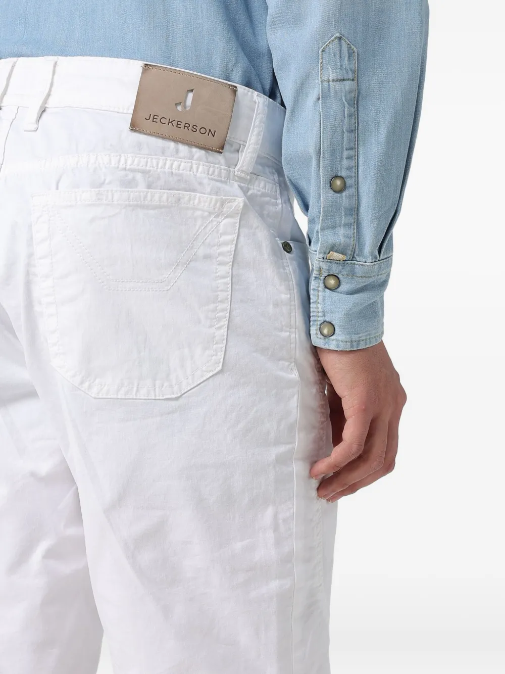 Jeckerson Jayden Bermuda Shorts In White