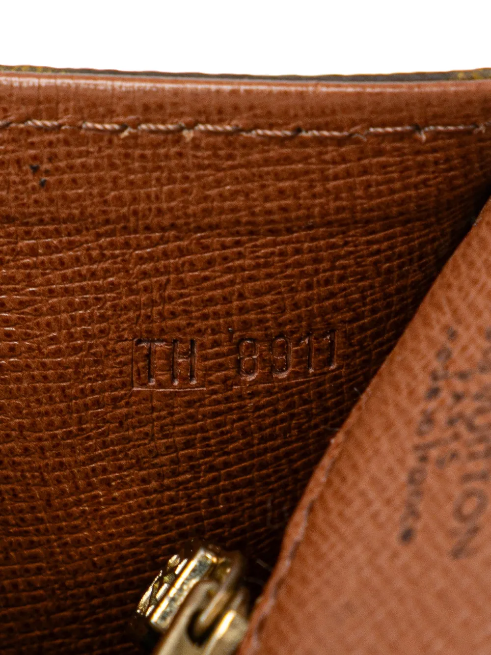 Pre-owned Louis Vuitton 1991 Monogram Pochette Dame Gm Clutch Bag In Brown
