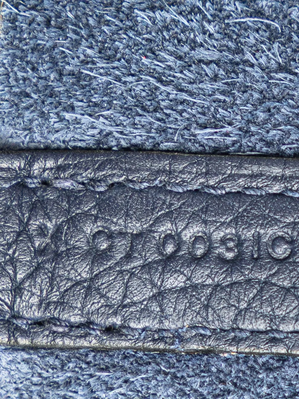 Pre-owned Hermes 2016 Clemence Picotin Lock 22 Handbag In Blue