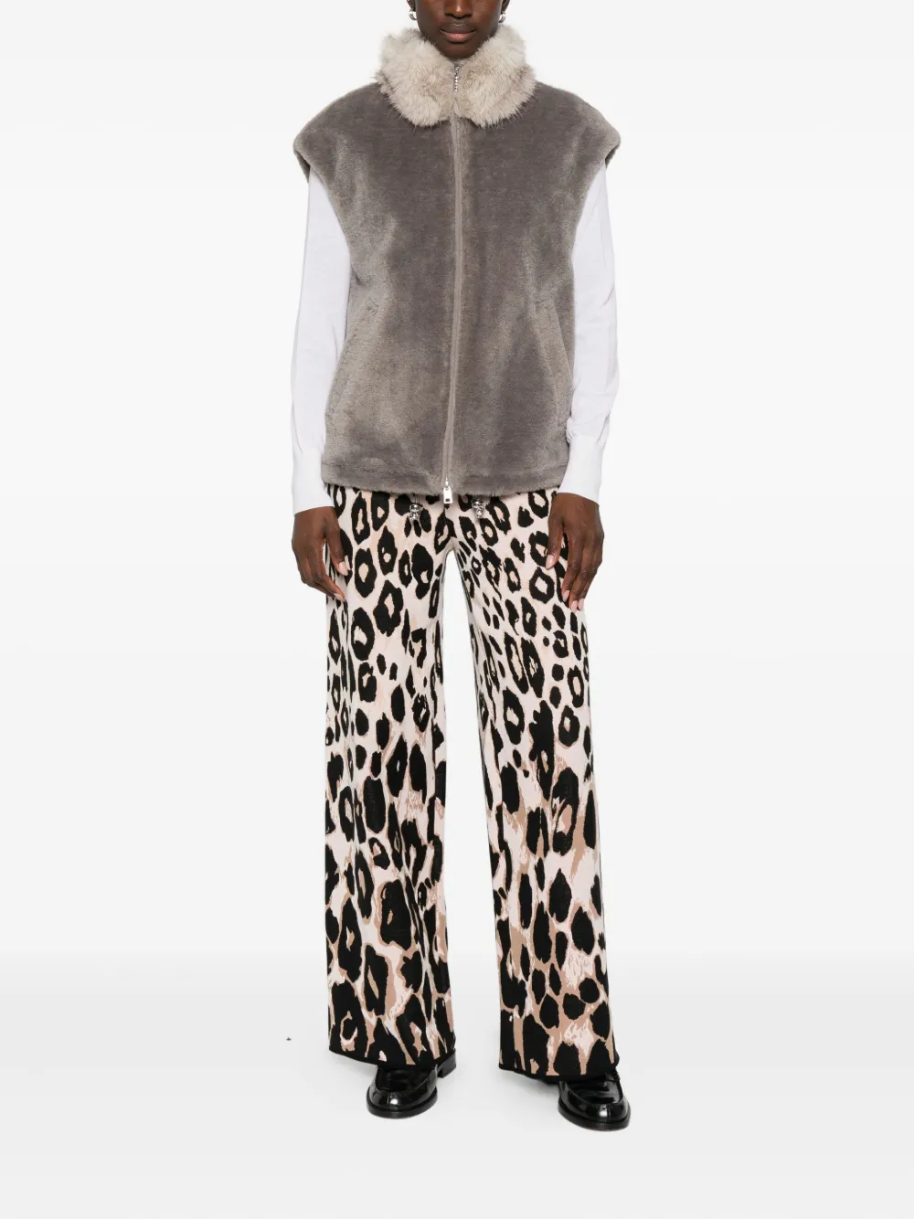 Marccain Fur-collar Zip-up Gilet In Gray