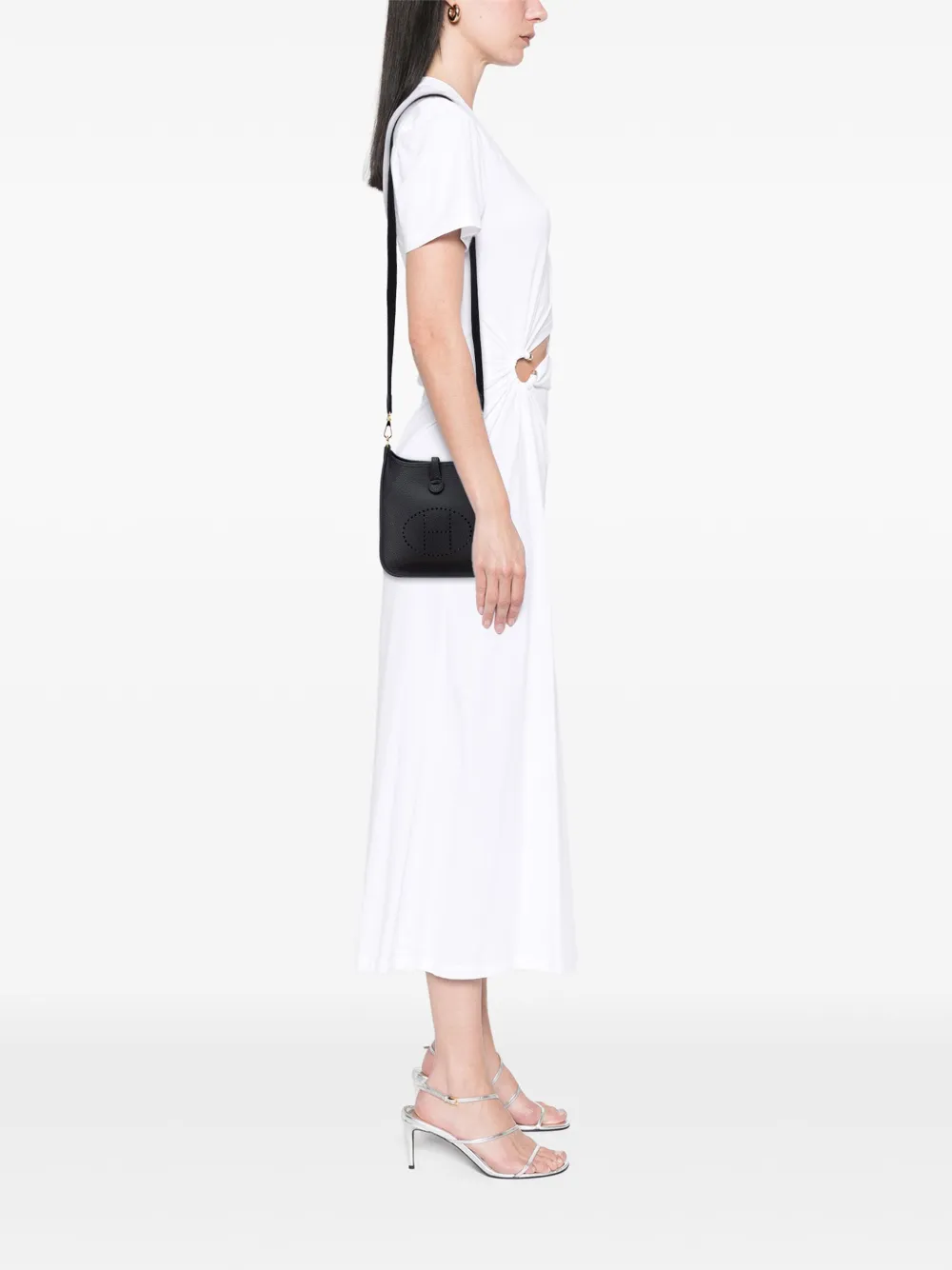 Hermès Pre-Owned 2024 Clemence Evelyne TPM crossbody bag | Pre-Owned | Image 2