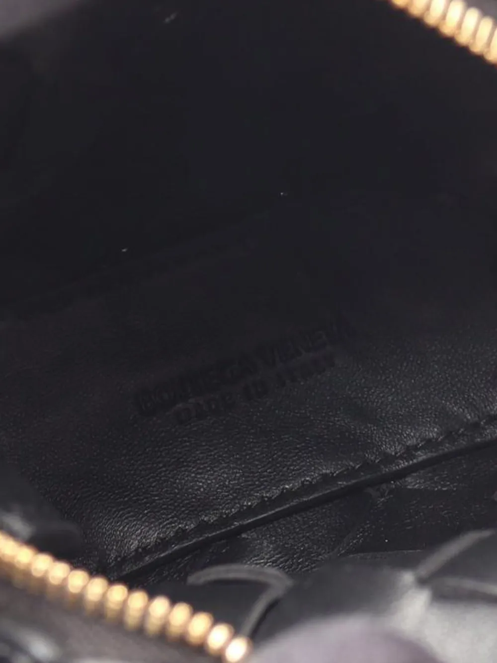 Pre-owned Bottega Veneta 2012-2025 Candy Lambskin Intrecciato Vertical Loop Crossbody Bag In Black