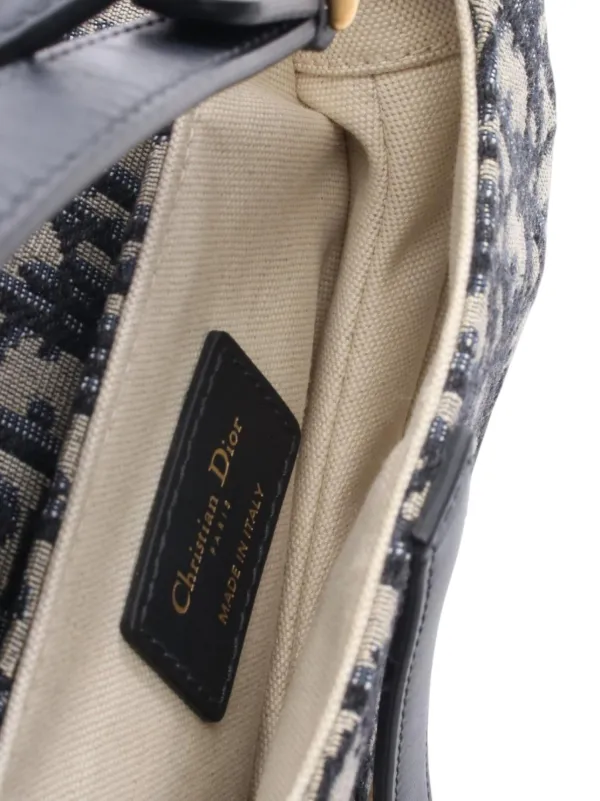 Christian Dior vintage プリーツバックフレアショートジャケ Christian Dior Pre-Owned 2018 Mini Oblique Canvas Saddle Bag