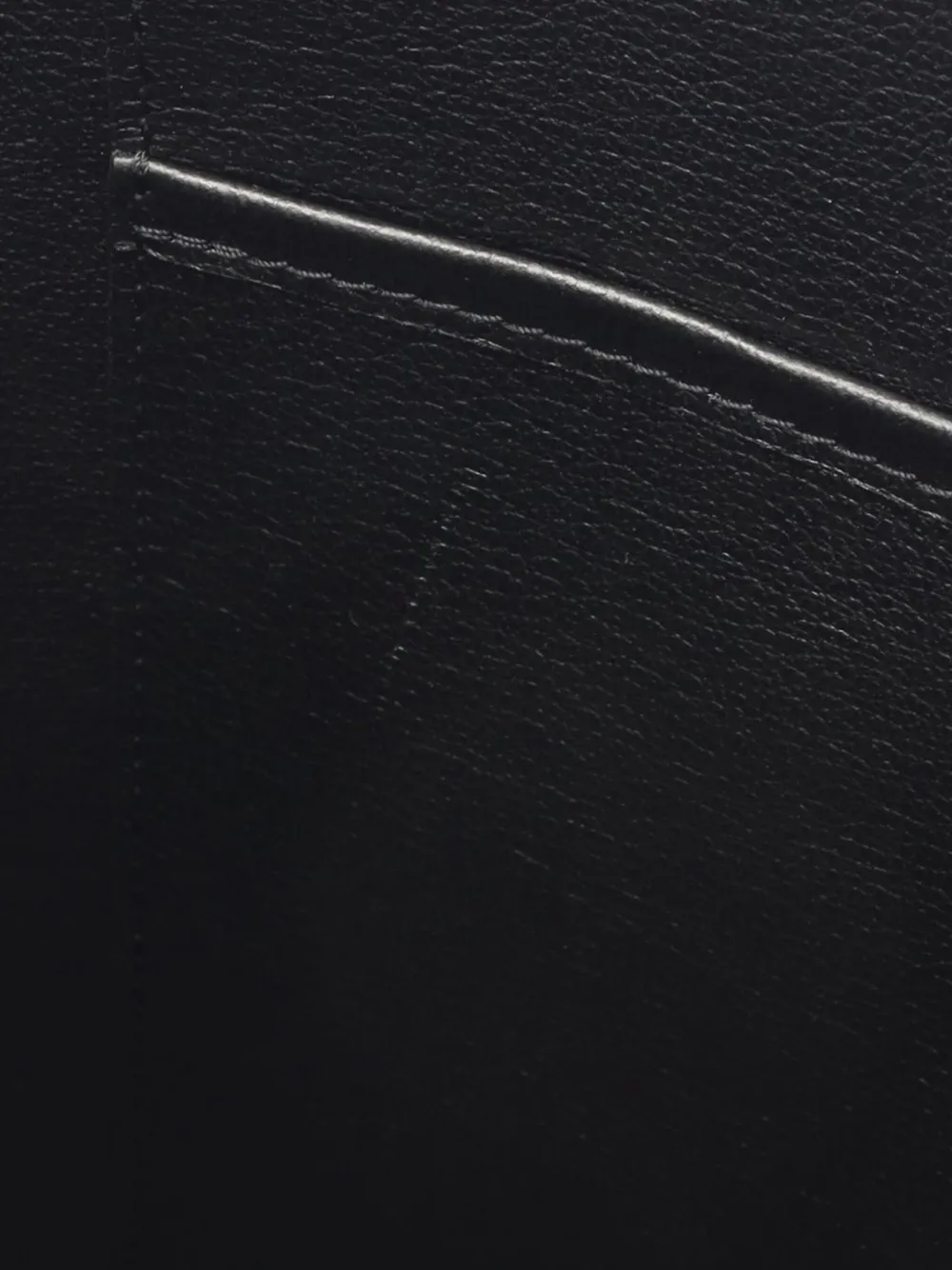 Louis Vuitton Pre-Owned 2020 Monogram Giant Shadow Cabas Voyage NV Tote Bag | Pre-owned & Archive | Image 2