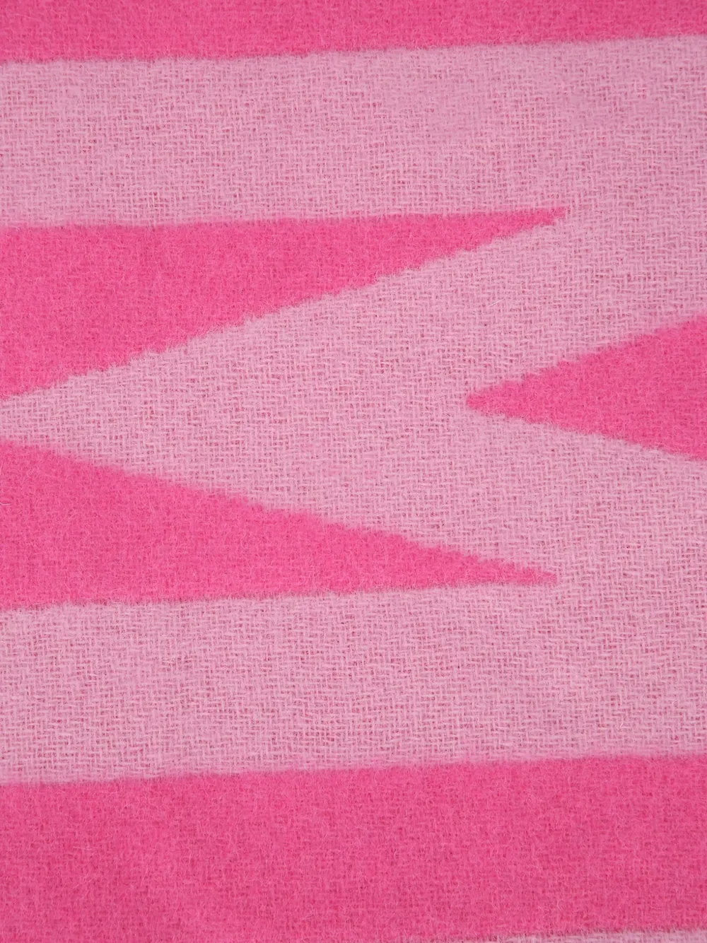 Jacquemus Logo-detailed Fringed-edge Scarf In Pink