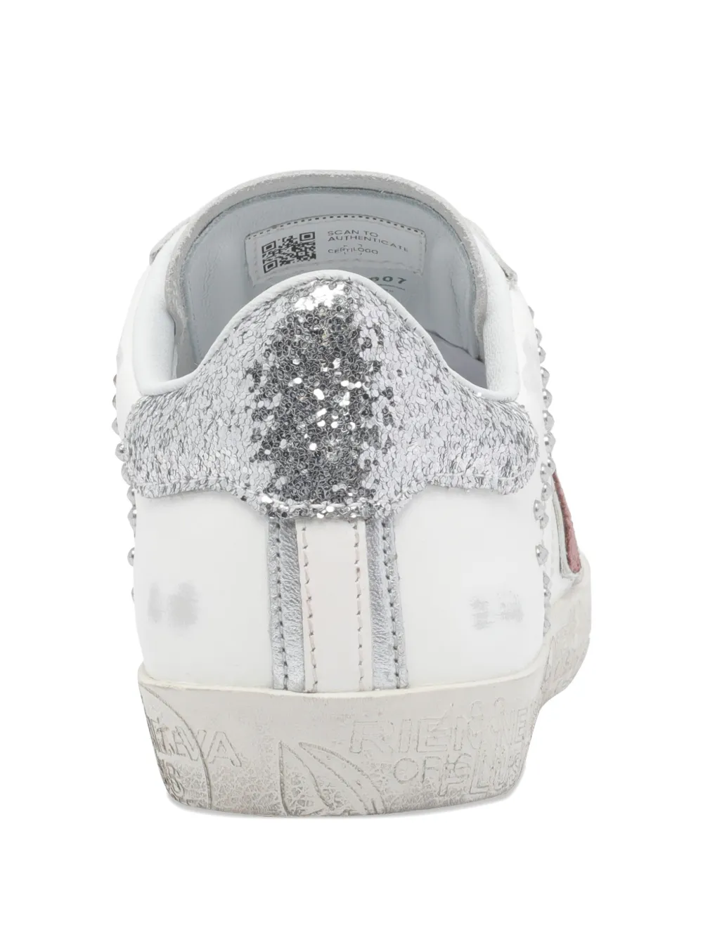 Premiata Stevend 7607 sneakers met logo van studs Wit