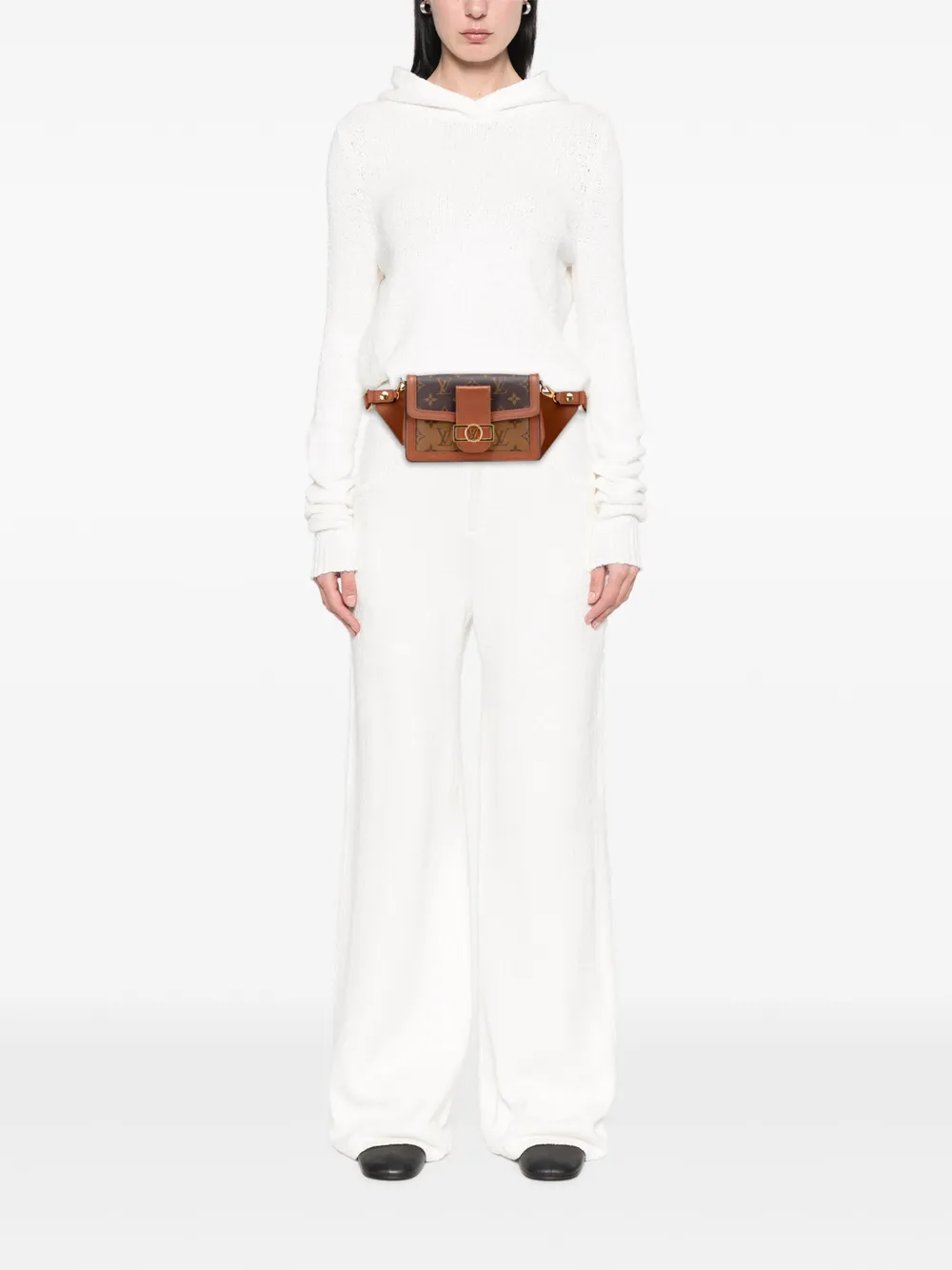 Louis Vuitton Pre-Owned 2019 Monogram Reverse Dauphine Bumbag belt bag | Pre-Owned | Image 2