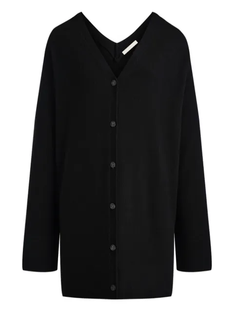 12 STOREEZ V-neck buttoned cardigan
