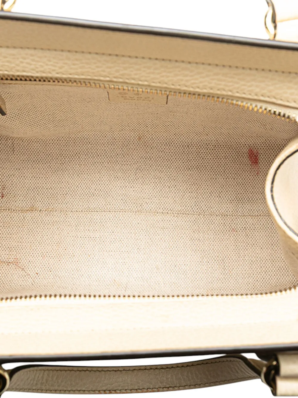 Pre-owned Gucci 2016-2025 Medium Dollar Calf Soho Top Handle Convertible Tote Satchel In White