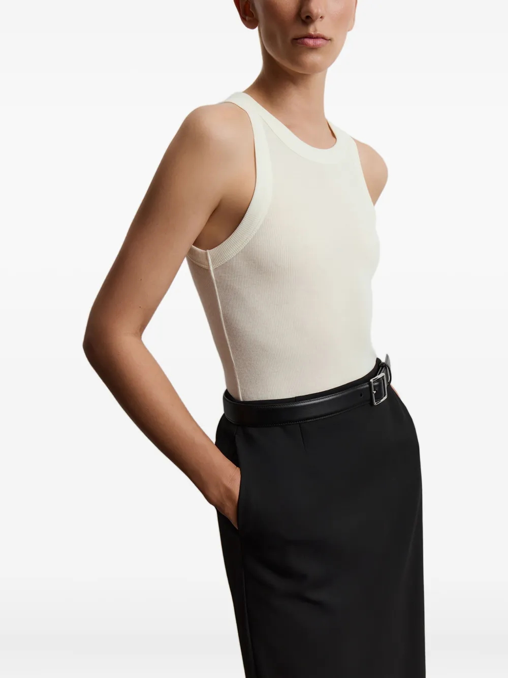 12 STOREEZ Geribbelde tanktop Wit