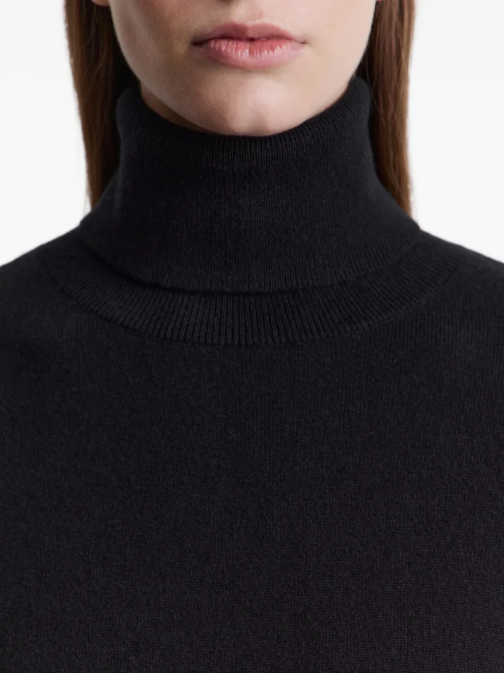 12 Storeez Turtleneck Knitted Sweater In Black