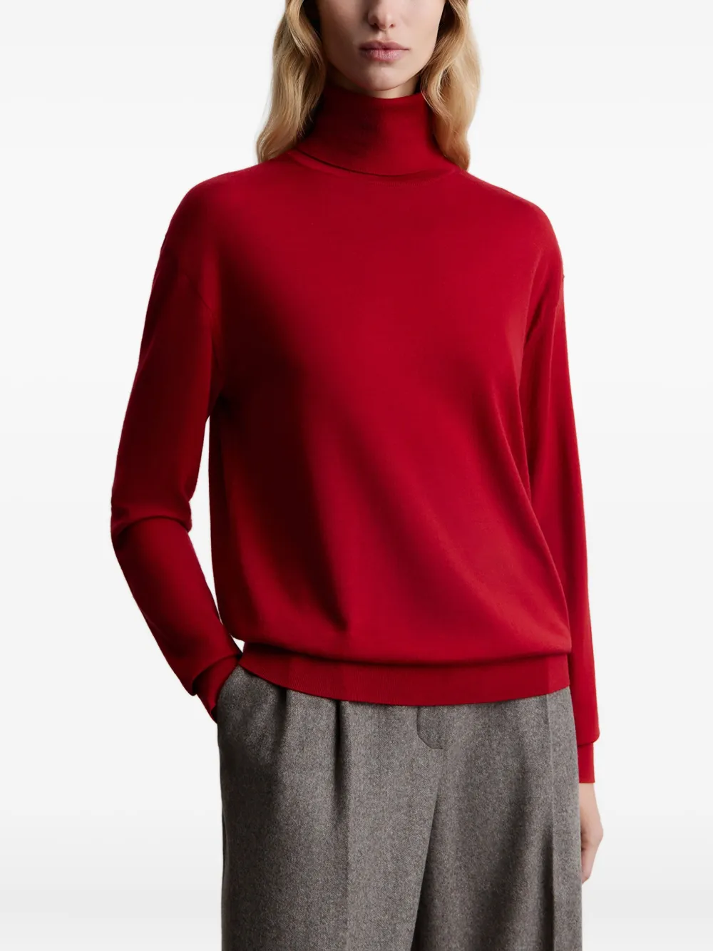 12 Storeez Merino Turtleneck Sweater In Red