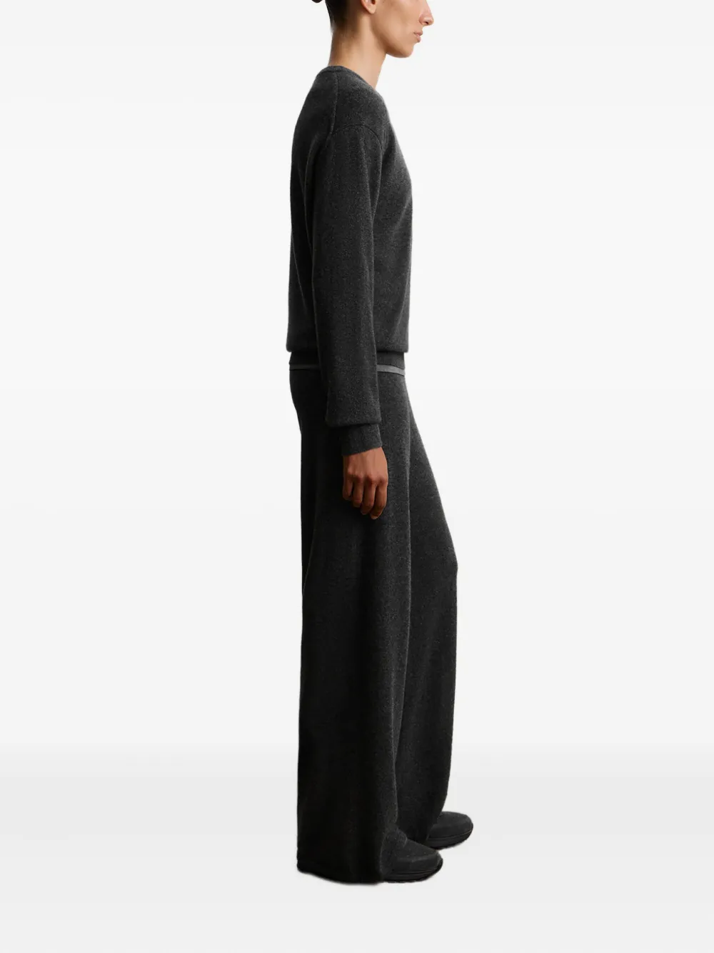 12 Storeez Aura Cashmere Trousers In Black