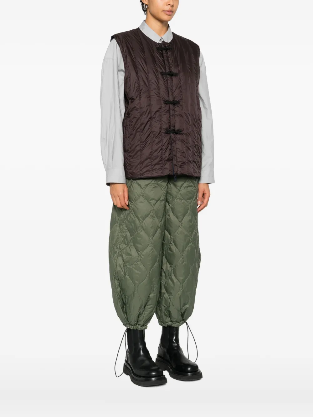 Taion Quilted Toggle Jacket In Brown