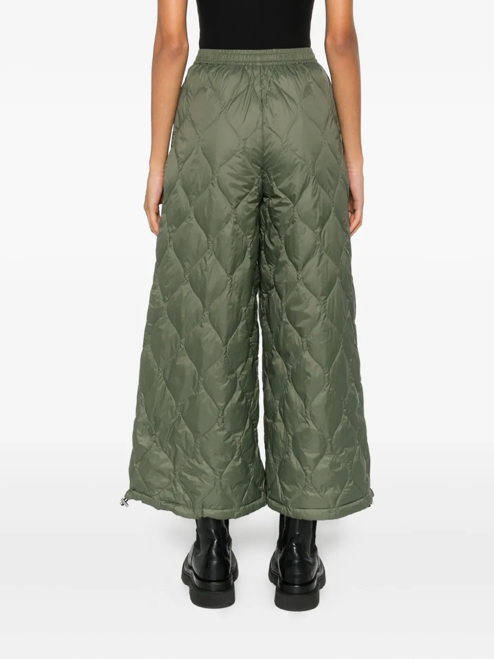 Taion Quilted Zip Trousers In Green