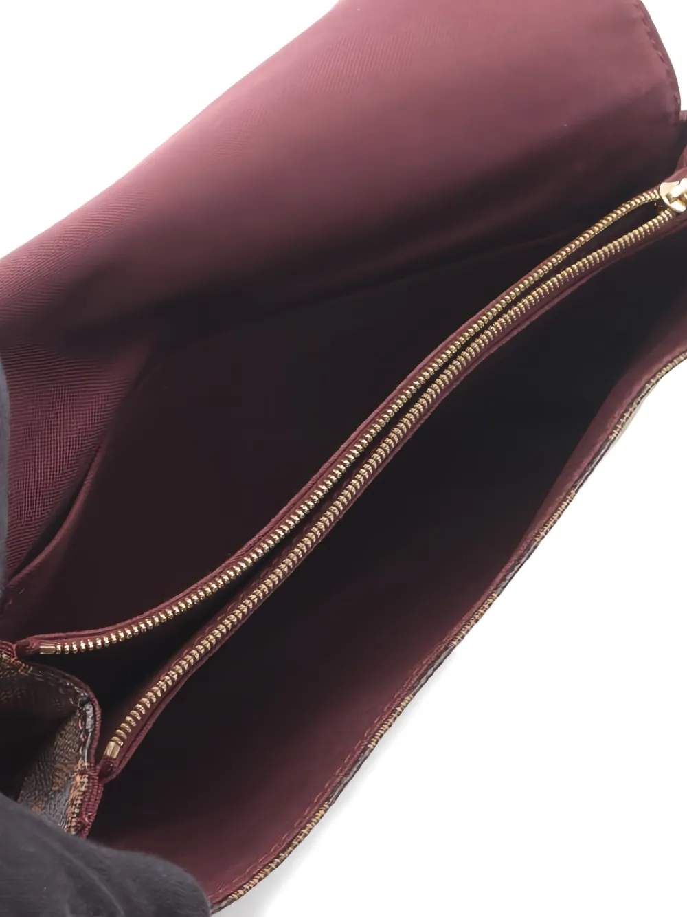 Pre-owned Louis Vuitton 2013 Hoxton Pm Damier Ebène Shoulder Bag In Brown