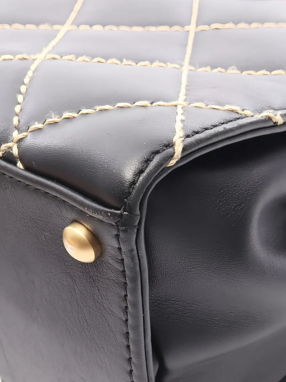 Pre-owned Chanel 2004-2005 Wild Stitch Handbag In Black