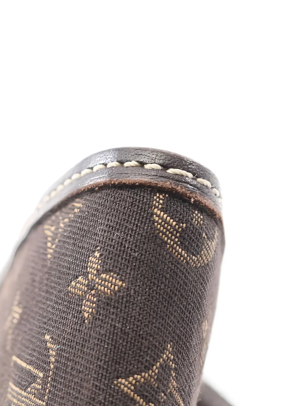 Pre-owned Louis Vuitton 2011 Portefeuille Sarah Monogram Bi-fold Wallet In Brown