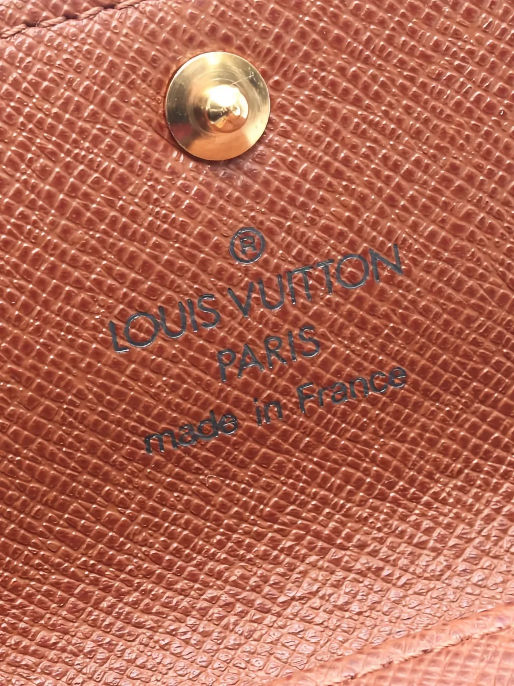 Pre-owned Louis Vuitton 2004 Monogram Multicles 4 Key Case In Brown