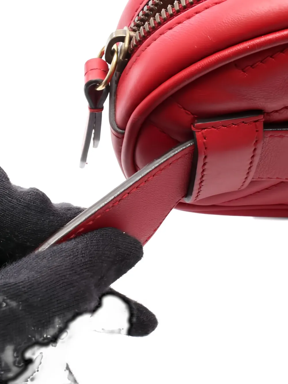 Pre-owned Gucci Marmont Interlocking-gg Leather Belt Bag In Red