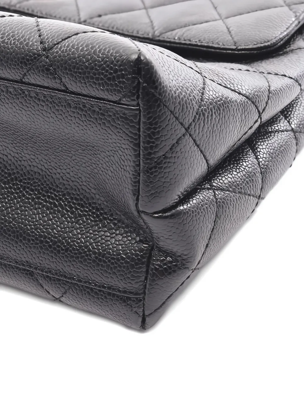 Pre-owned Chanel 2000-2002 Classic Flap Diamond Quilting Handbag In Black