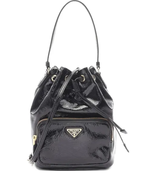 Prada Pre-Owned 2020s patent bucket handbag