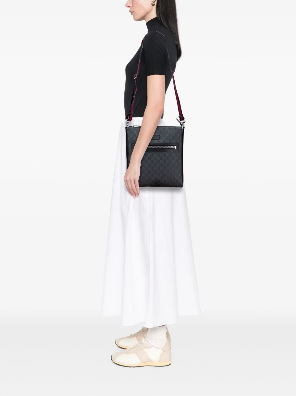 Gucci Pre-Owned 2016-2025 Medium GG Supreme Web Messenger Bag crossbody bag | Pre-Owned | Image 2