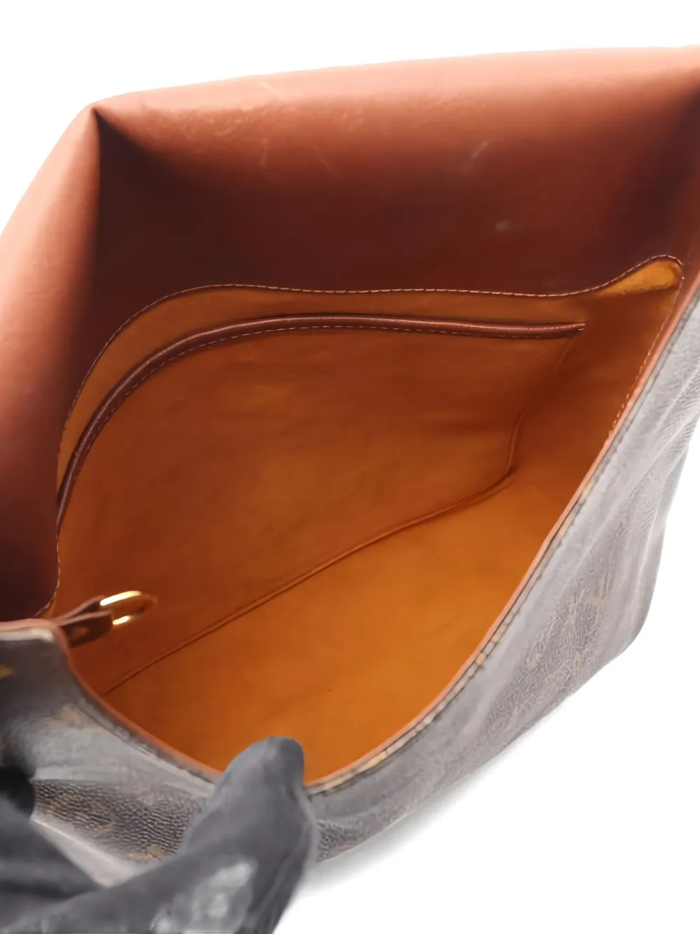 Pre-owned Louis Vuitton 2000 Musette Monogram Shoulder Bag In Brown