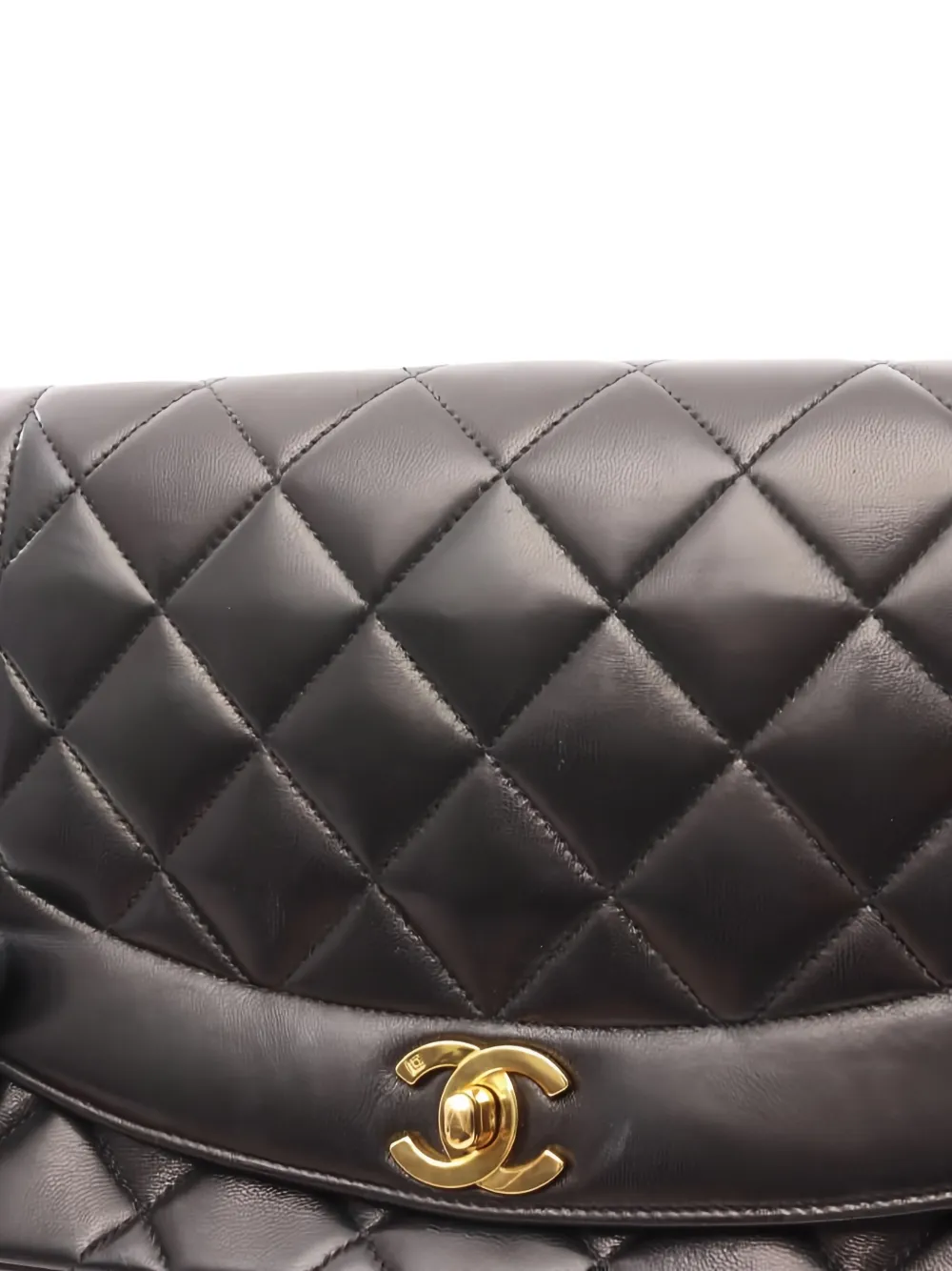 Pre-owned Chanel 1994-1996 Diana Diamond Quilting Shoulder Bag In Black