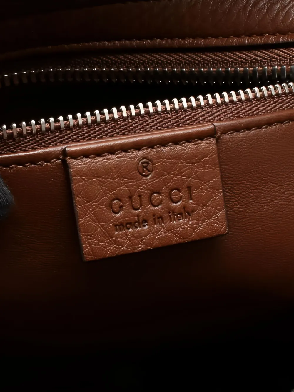 Pre-owned Gucci 2010s Gg Canvas Tote Bag In Neutral