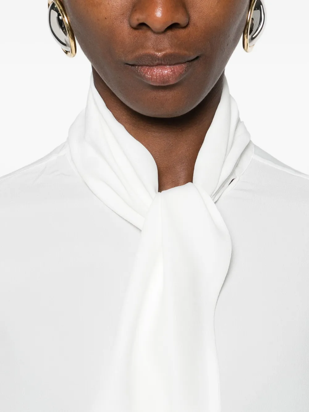 Dorothee Schumacher Soft Vibes top met gestrikte hals Wit