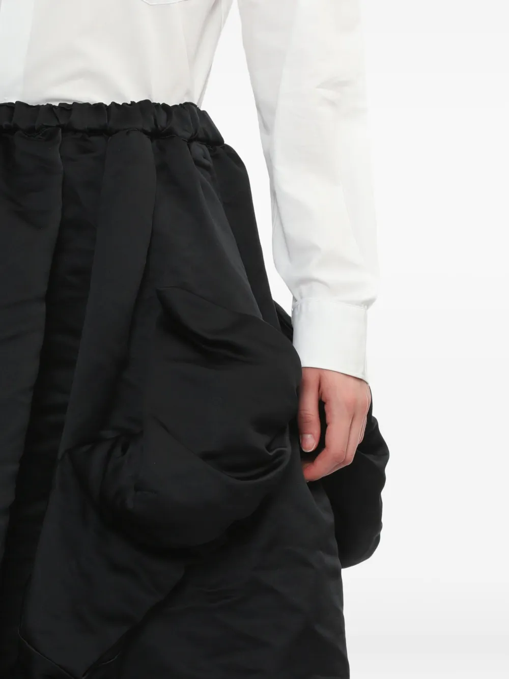 Comme Des Garçons Comme Des Garçons Midi-jurk met gesmockt detail Zwart