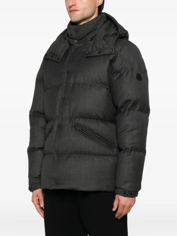 モンクレール　フード付きキルティングダウンジャケット Moncler フーデッド キルティングジャケット | ブラック | FARFETCH JP