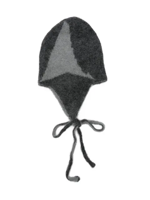 ROA tie beanie