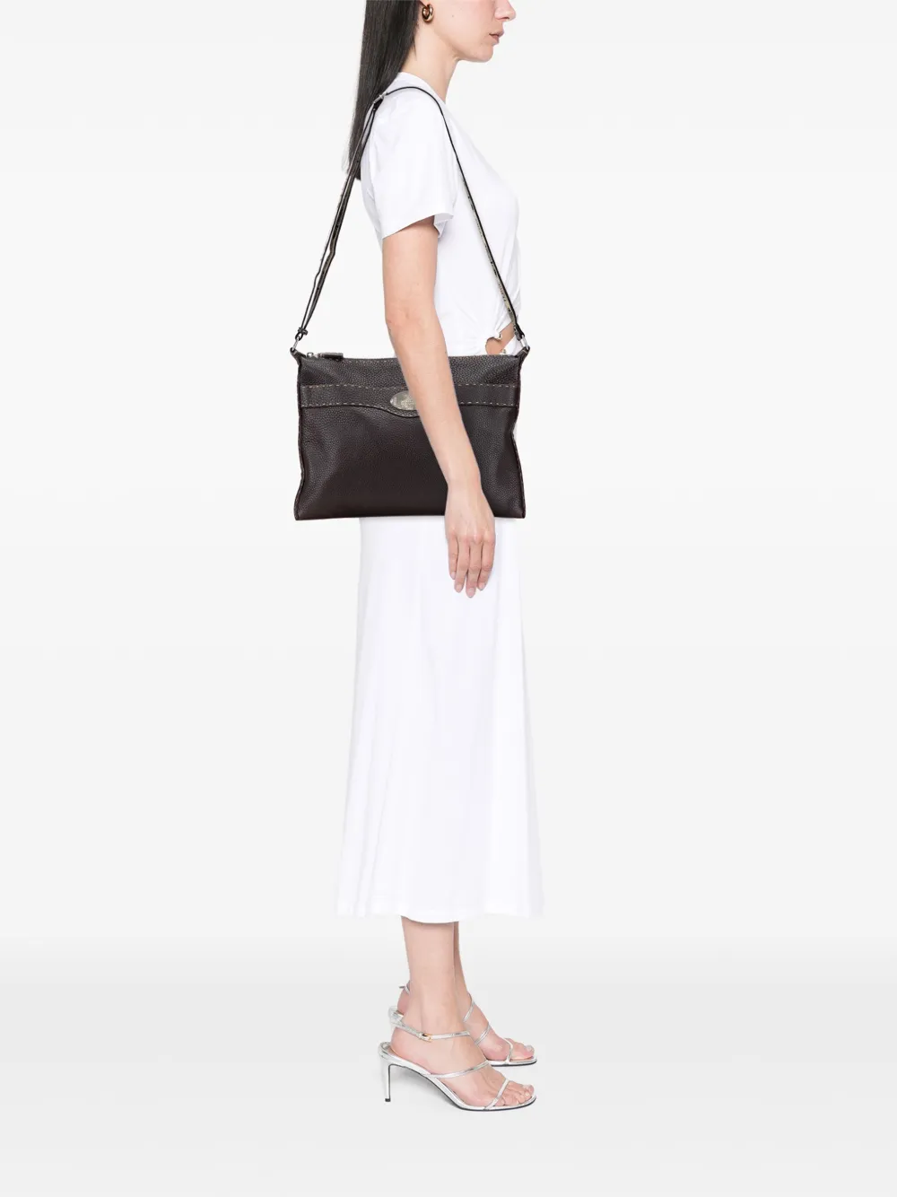 Fendi Pre-Owned 2000-2010 Leather Selleria crossbody bag | Pre-Owned | Image 2