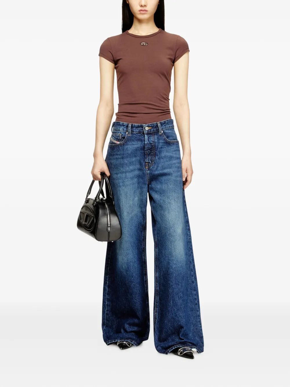 Diesel T-angie Logo-embroidery T-shirt In Brown