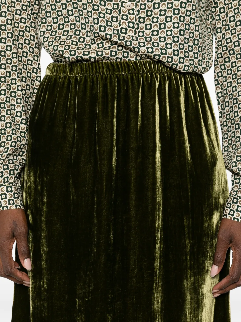 Laura Urbinati Elasticated-waist Velour Midi Skirt In Green