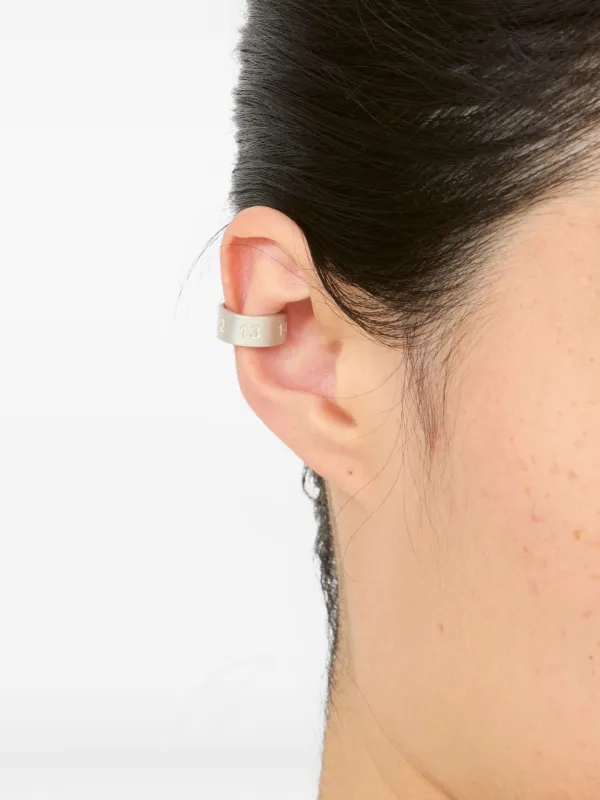 Maison Margiela number-reference Ear Cuff | Silver | FARFETCH Maison Margiela number-reference Ear Cuff | Silver | FARFETCH