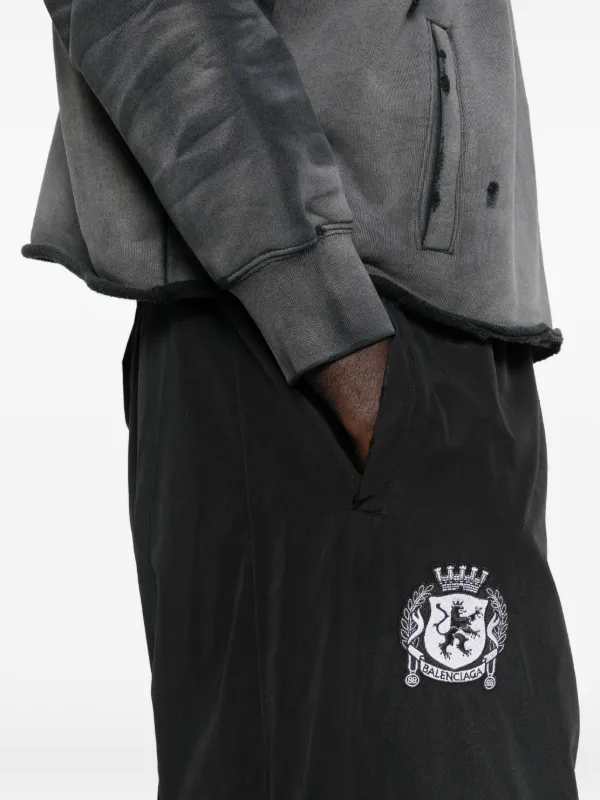 Balenciaga ロゴ パンツ | ブラック | FARFETCH JP