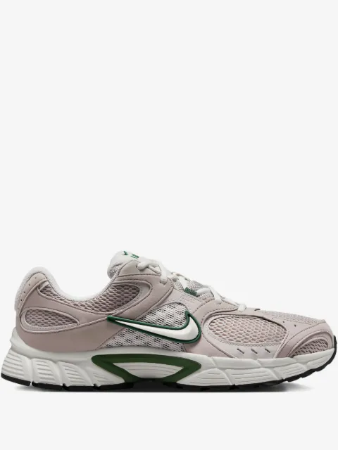 Nike baskets V5 RNR à lacets