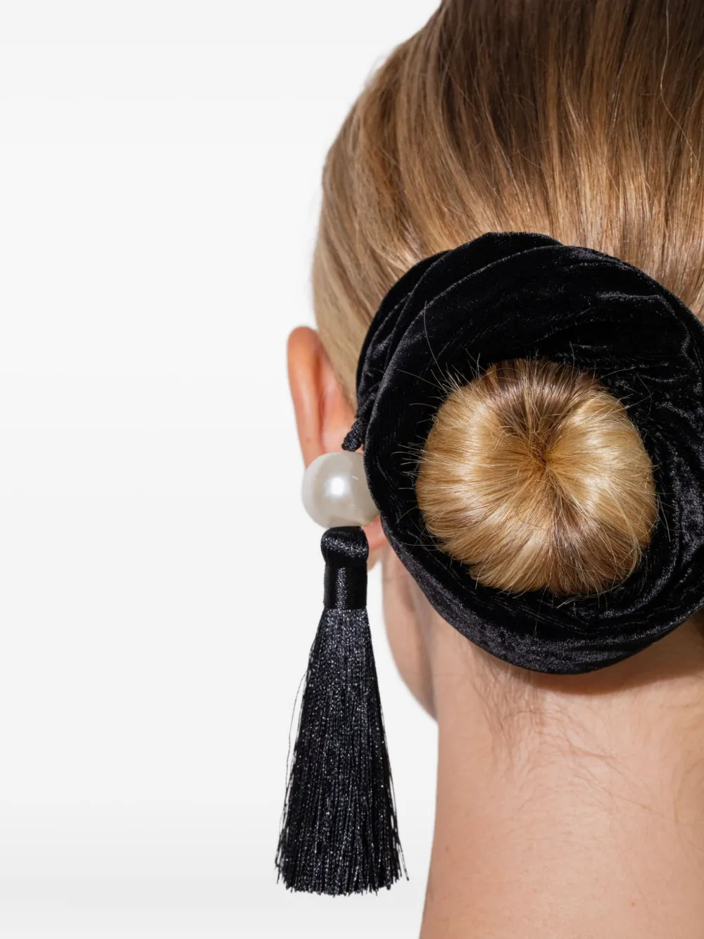 Jennifer Behr Tassel Velvet Isadora Pony Wrap In Black