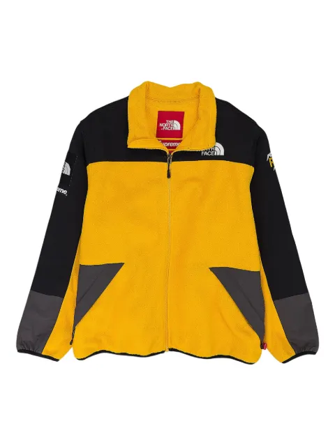 Supreme chamarra en colaboración con The North Face