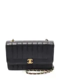 CHANEL Pre-Owned 1996-1997 Medium Vertical Quilted Lambskin Mademoiselle crossbody bag - Black
