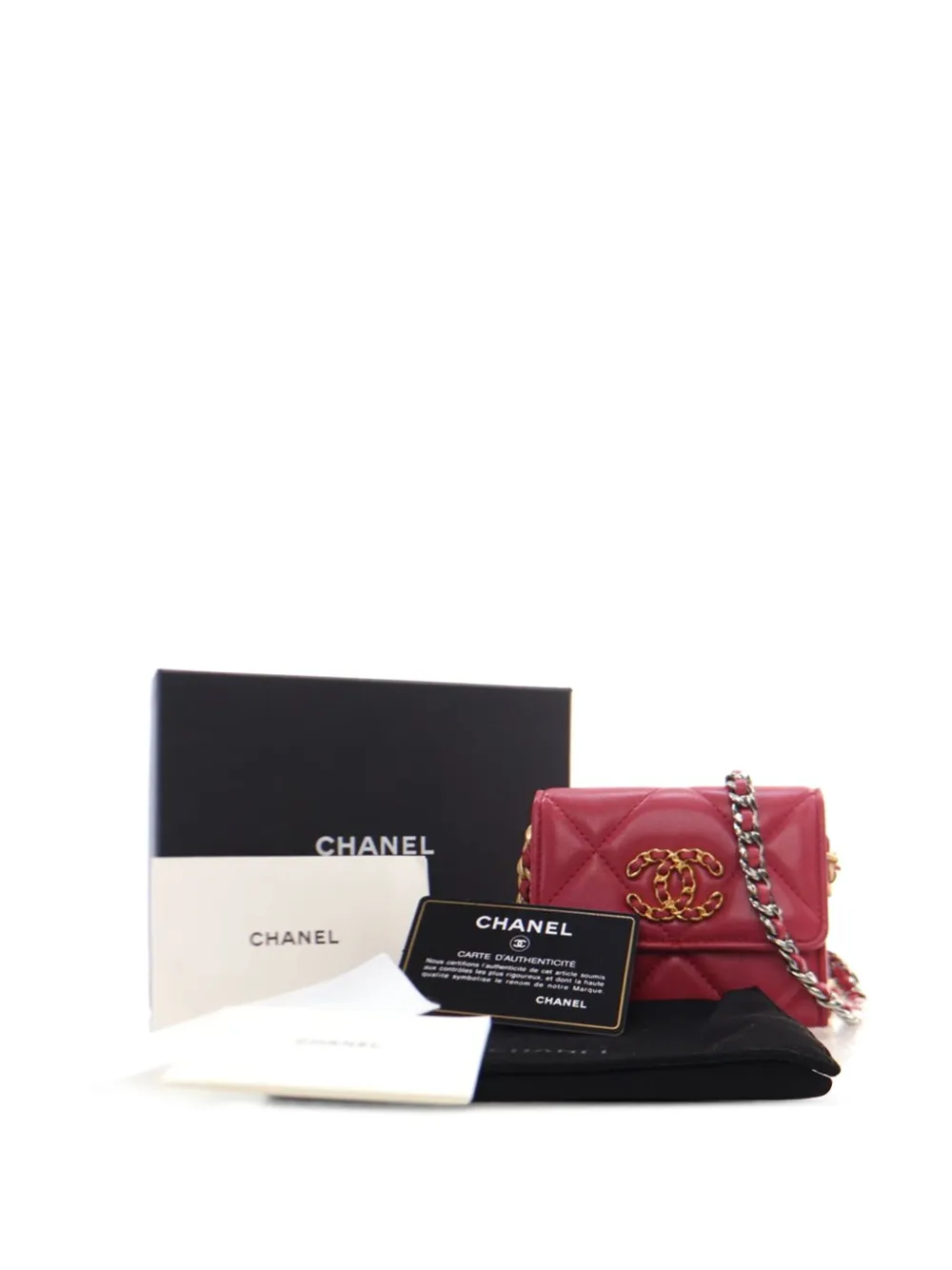 Pre-owned Chanel 2021 Quilted Lambskin  19 Card Holder On Chain Crossbody Bag