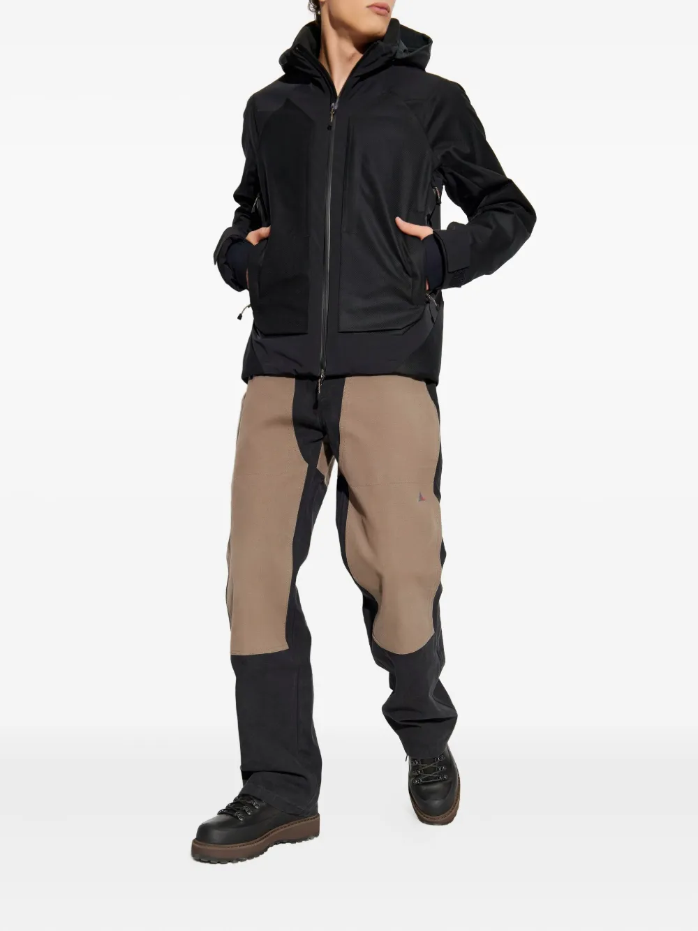 Sease Hooded Zip Jacket In Black