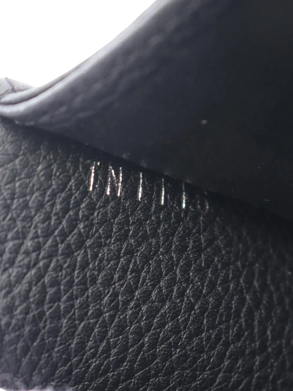 Pre-owned Louis Vuitton 2016 Monogram Mahina Iris Wallet Long Wallets In Black