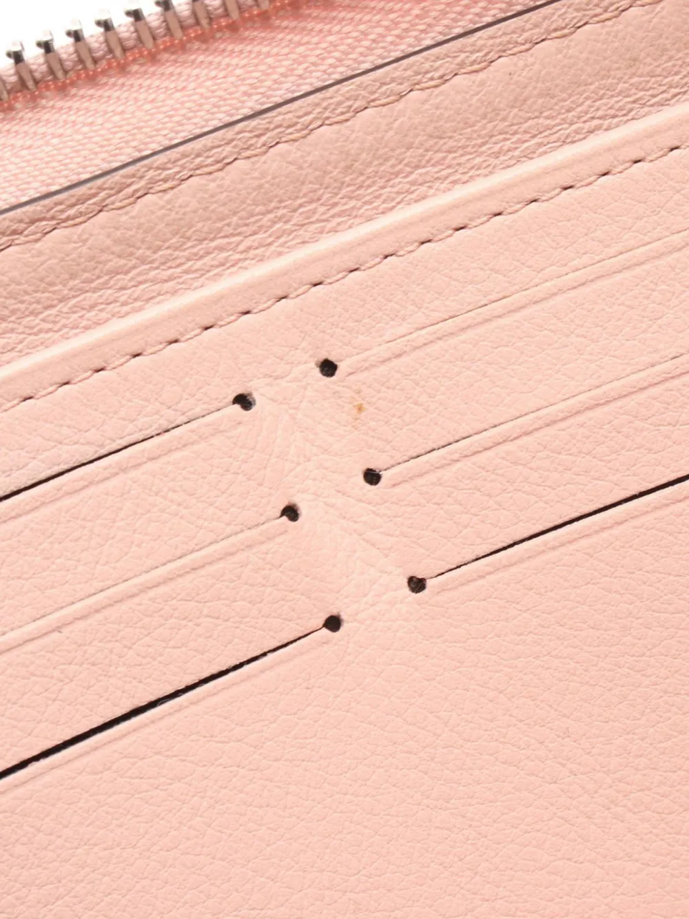 Pre-owned Louis Vuitton 2018 Monogram Mahina Zippy Wallet Long Wallets In Pink