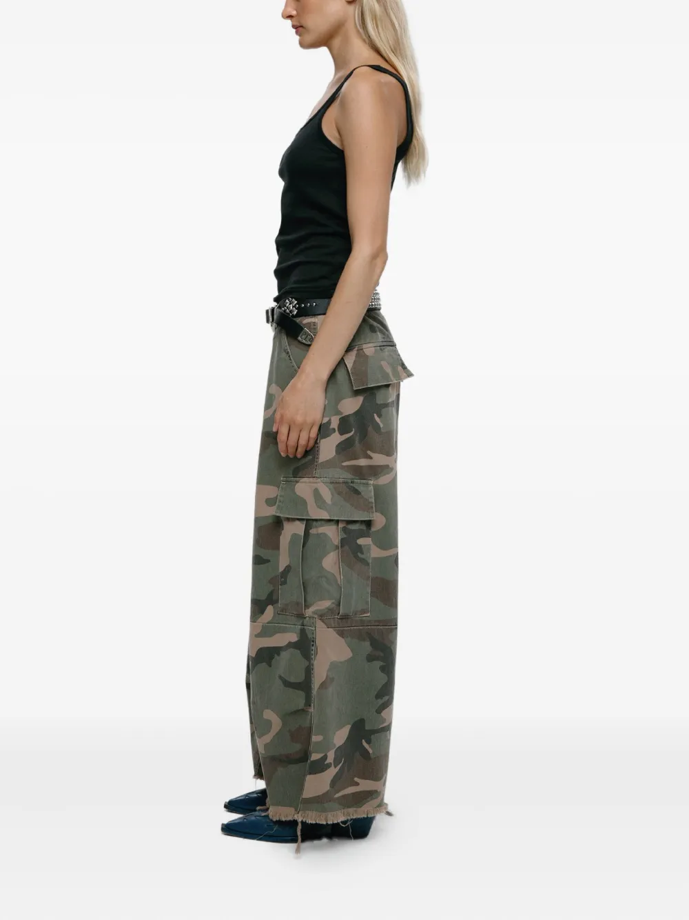 Mainless Camouflage Print Trousers In Multi