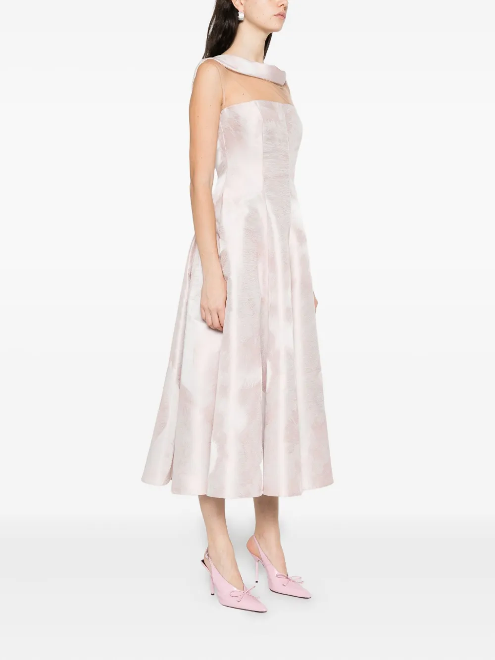 Talbot Runhof Off-shoulder jurk Beige